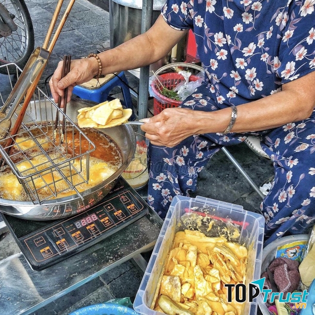 Bánh chuối Hàng Bè