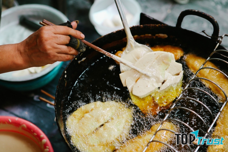 Bánh chuối Hàng Điếu