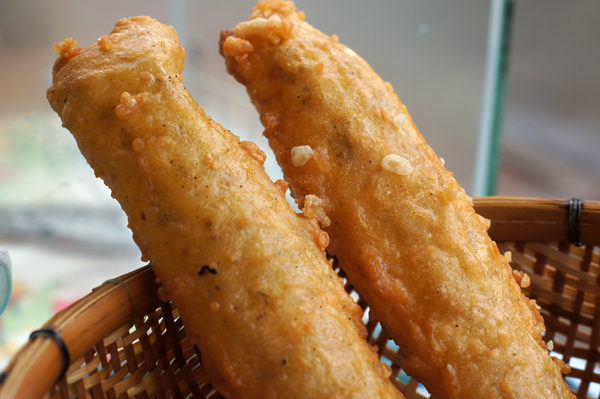 Bánh chuối khổng lồ