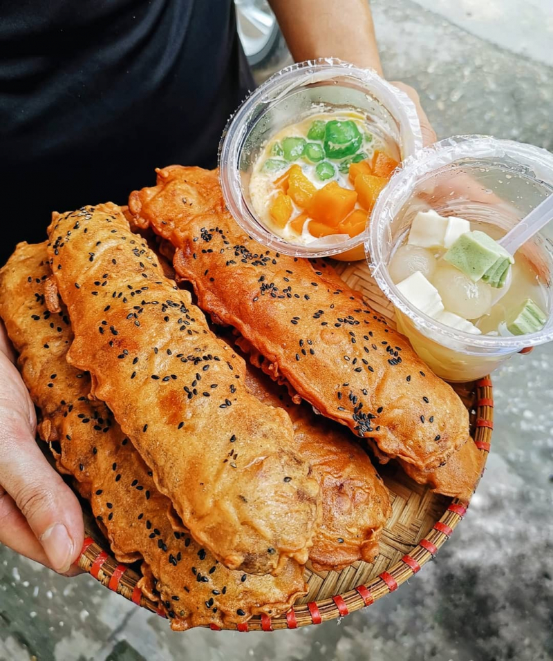 Bánh chuối khổng lồ