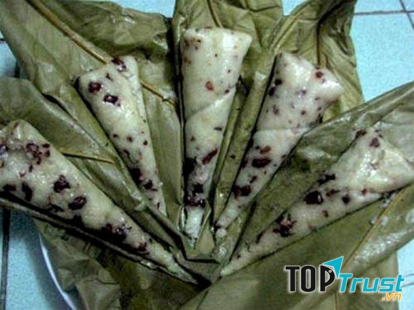 Những chiếc bánh thơm ngon sau khi luộc