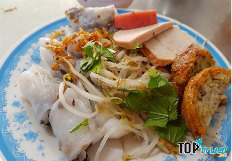 Bánh cuốn Hà Nội