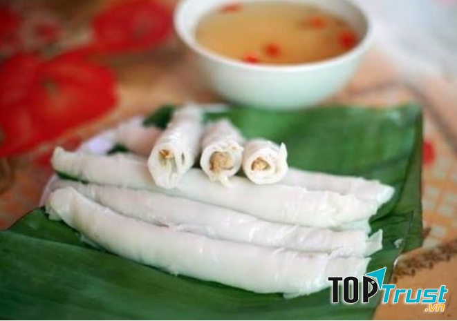 Bánh cuốn Phú Thị đặc sản Hưng Yên