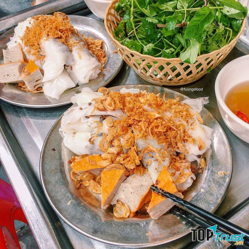 Bánh cuốn Phượng
