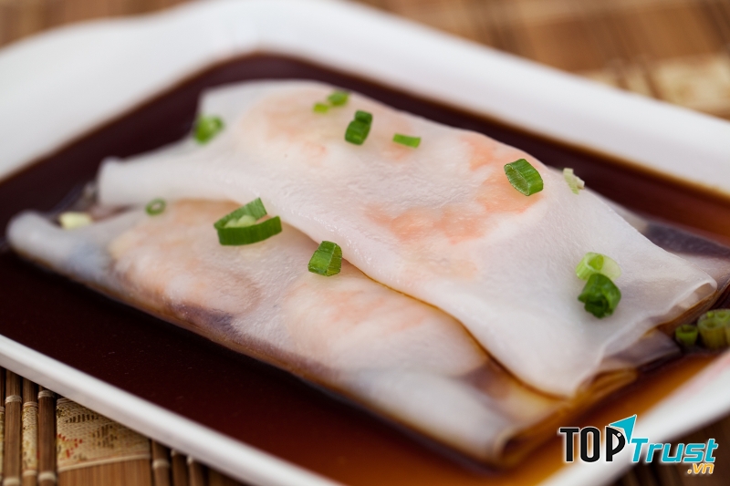 Bánh cuốn tôm