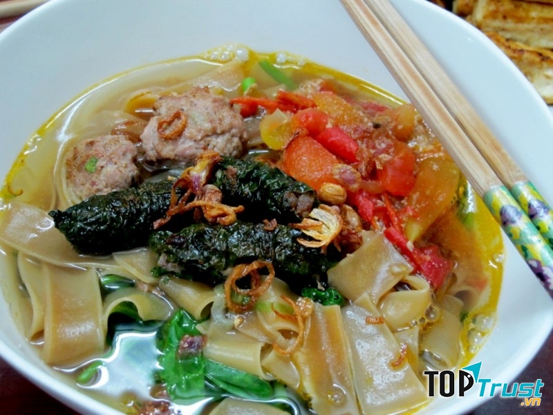 Bánh đa cua