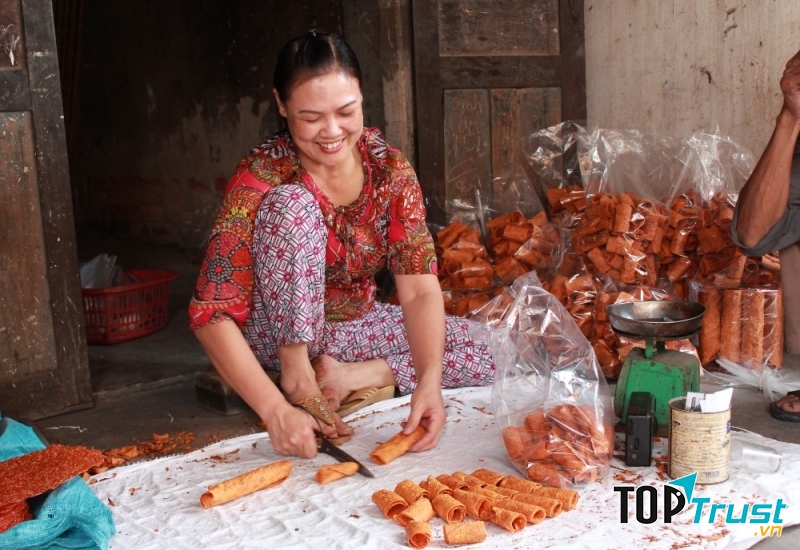 Bánh đa gấc Kẻ Sặt