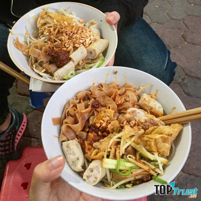 Bánh đa trộn Lỹ Thường Kiệt