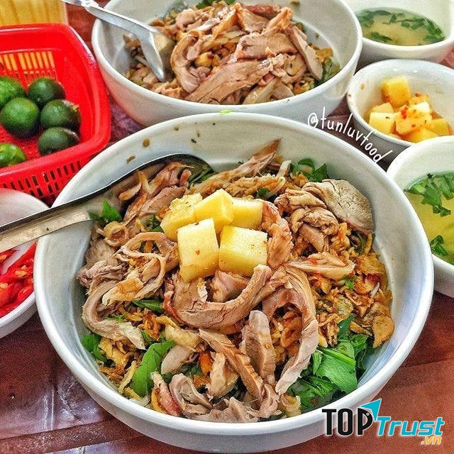 Bánh đa trộn – Số 12 ngõ 118 Nguyễn Khánh Toàn