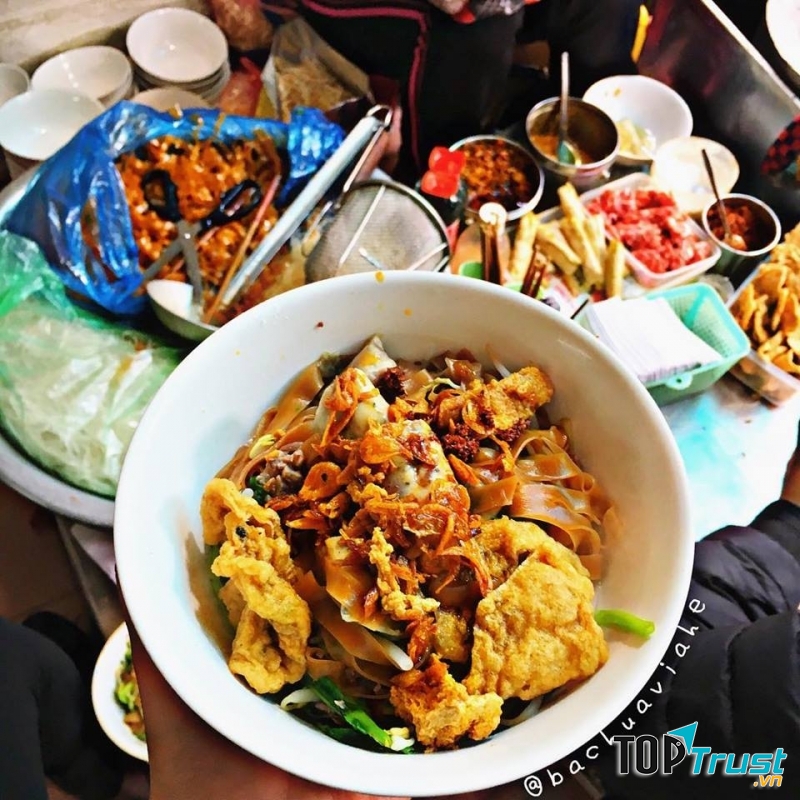 Bánh đa trộn số 8 Hàng Đồng