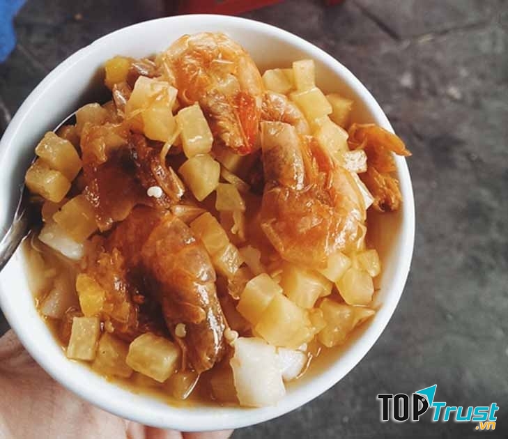 Một bát bánh đúc Tàu ở Hải Phòng