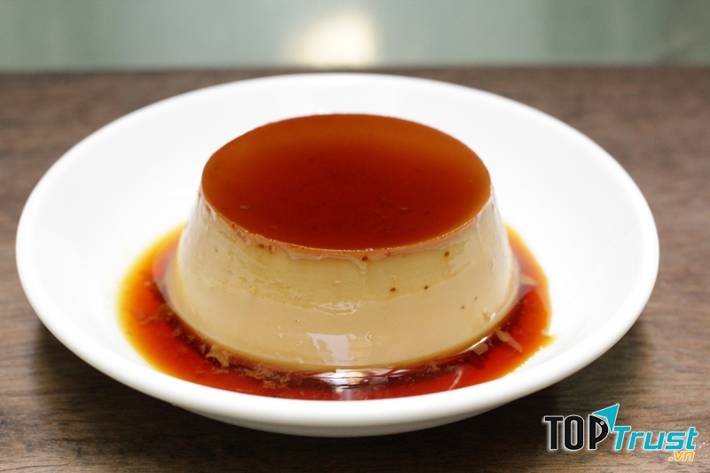 Bánh flan – 5.000đ đến 7.000đ/cái