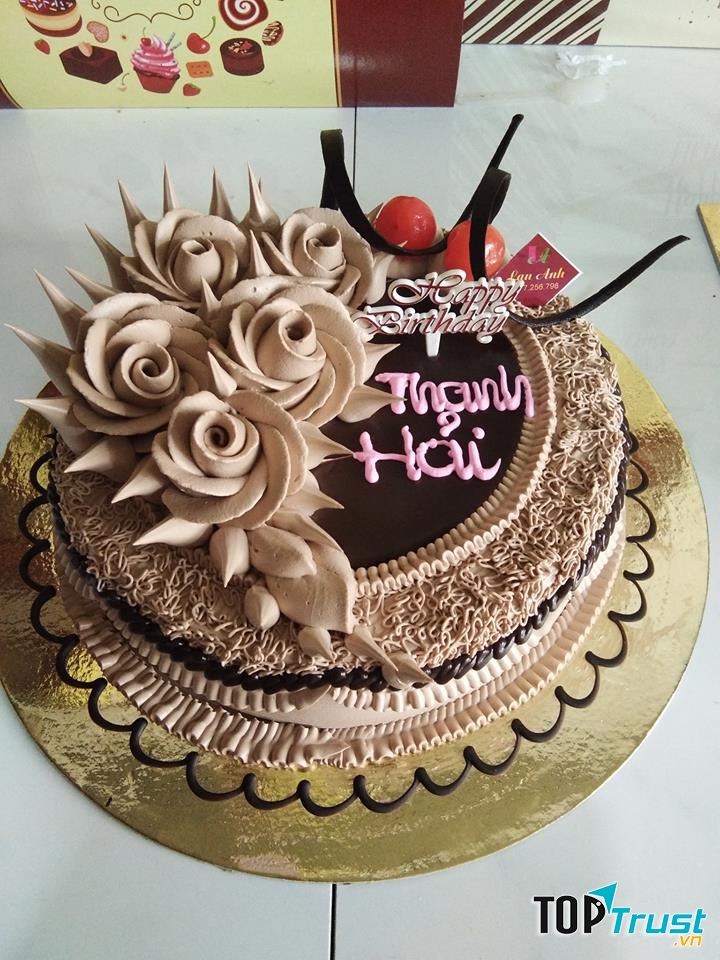 Khách hàng luôn hài lòng với bánh gato Lan Anh