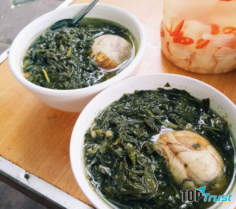 Trứng Vịt Lộn Ngải Cứu - Nguyễn Khang