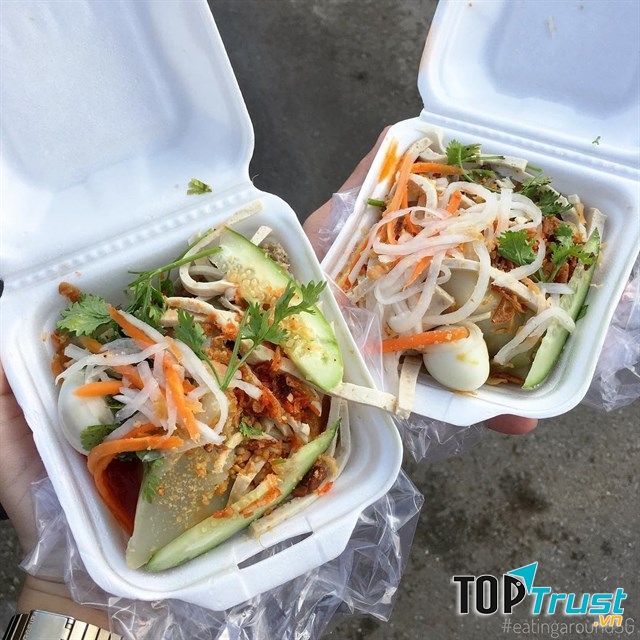 Bánh giò nem chả siêu ngon