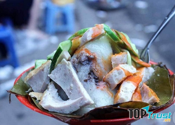 Bánh giò nóng