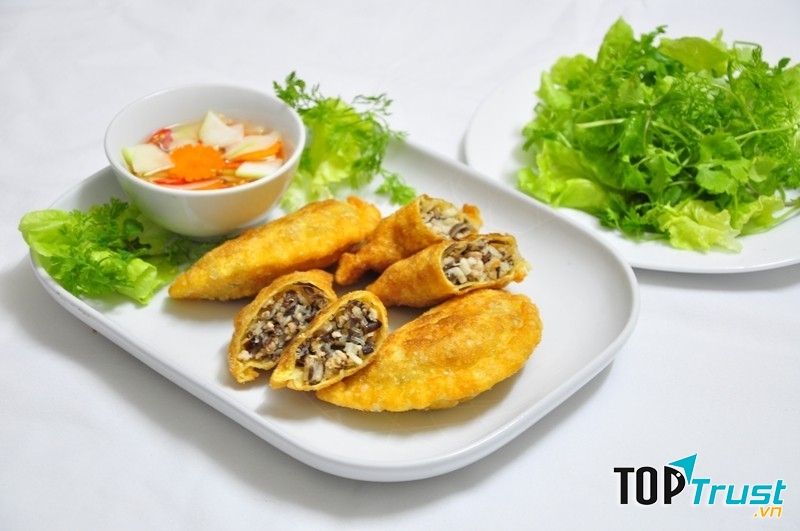 Bánh Gối Lý Quốc Sư