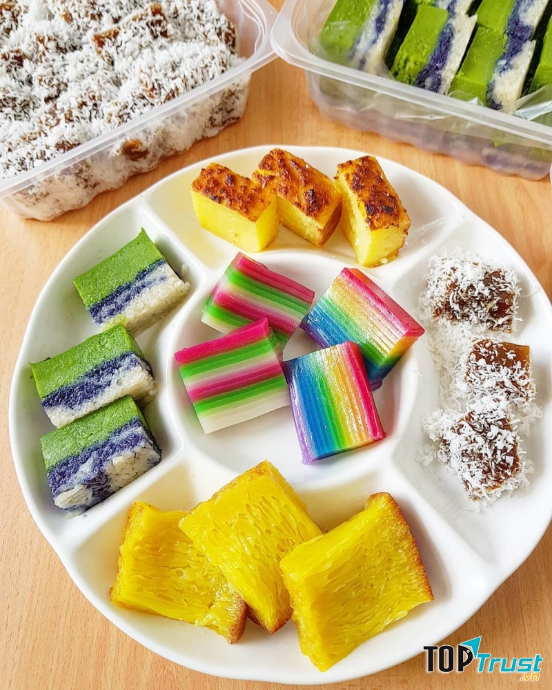Bánh hấp Nyonya kuih