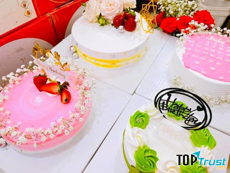 Bánh Kem Hồng Vân