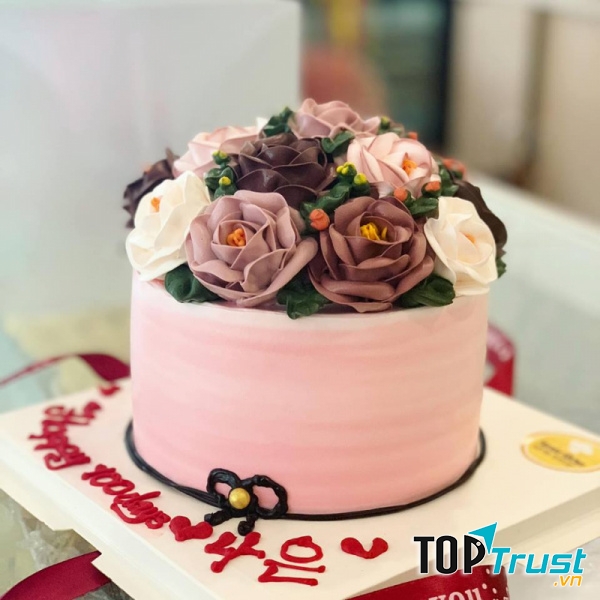 Bánh kem Sissi rất ngon, mềm, xốp
