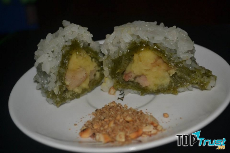 Bánh khúc làng Diềm