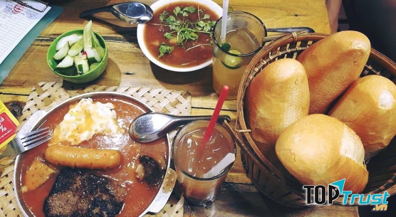 Món bánh mì với vị ngon ấn tượng