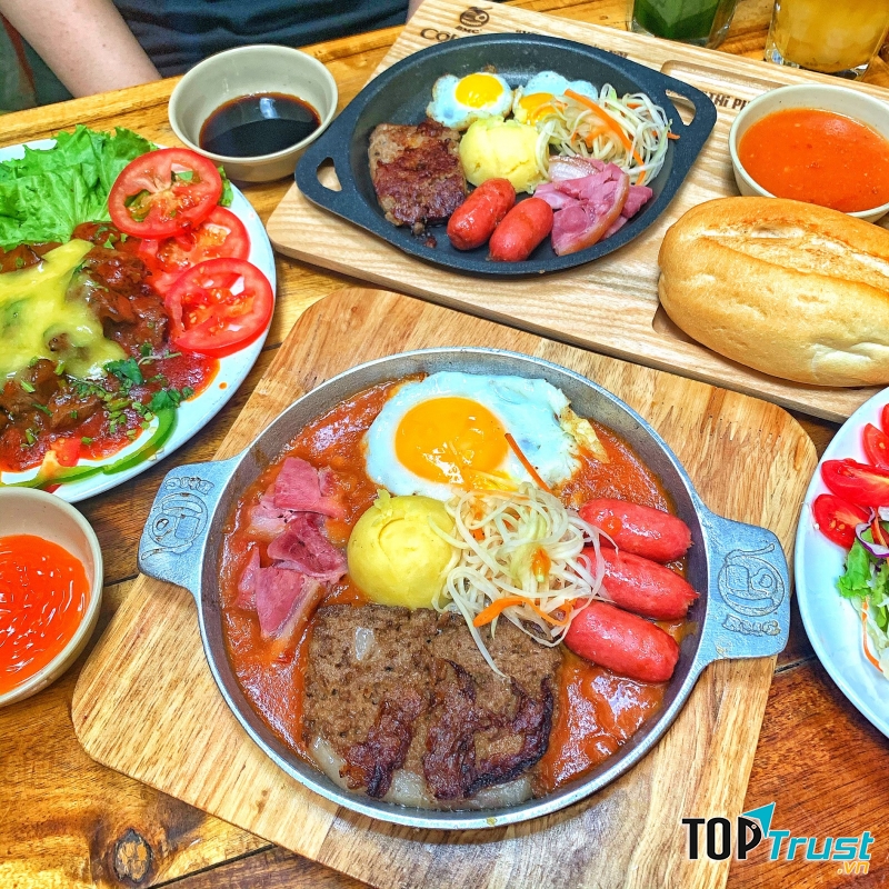 Bánh mì chảo Cột Điện