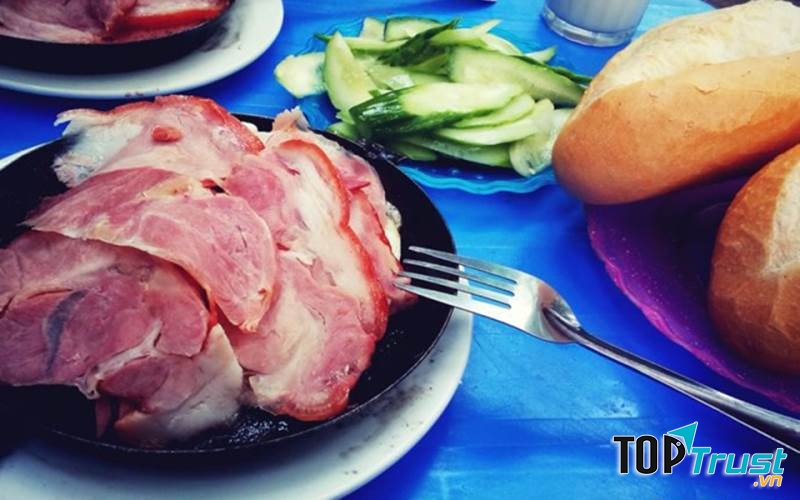 Bánh mì chảo Hiệu Lực