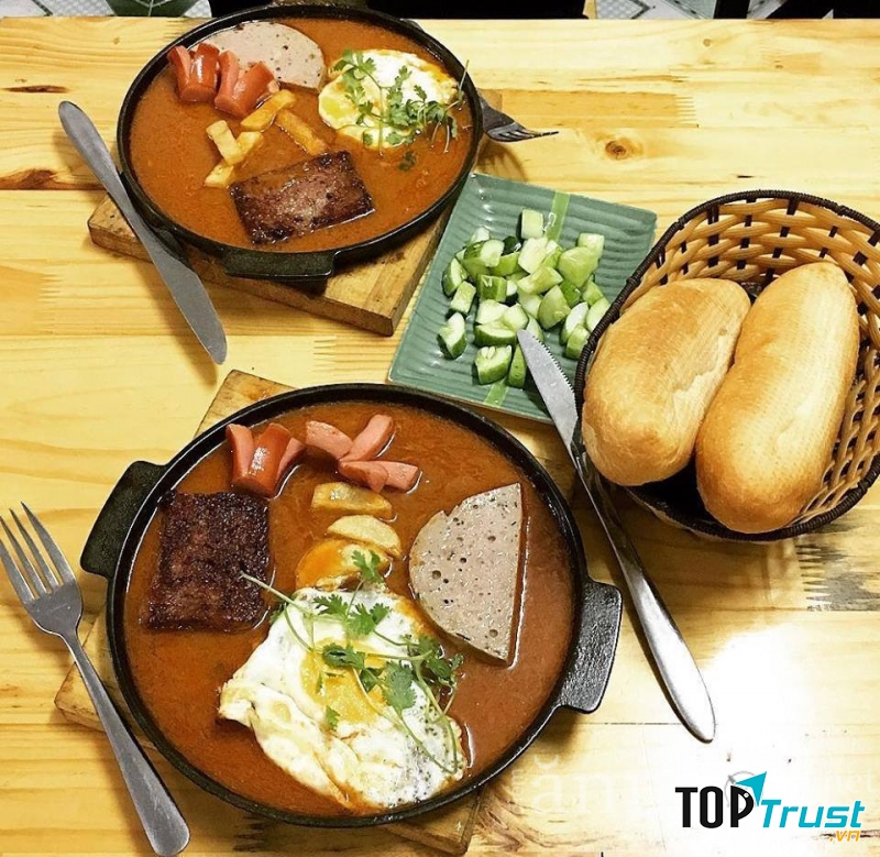 Bánh mì chảo Mario