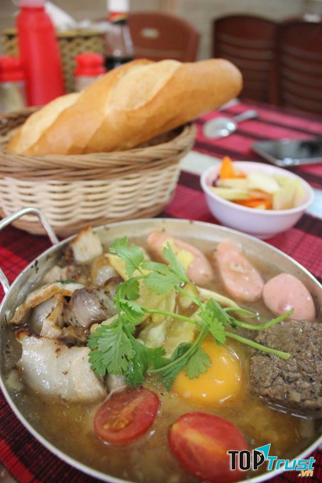 Bánh mì chảo Võ Trường Toản