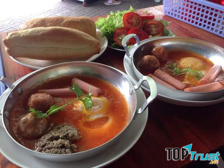 Bánh mì chảo chú Bảo