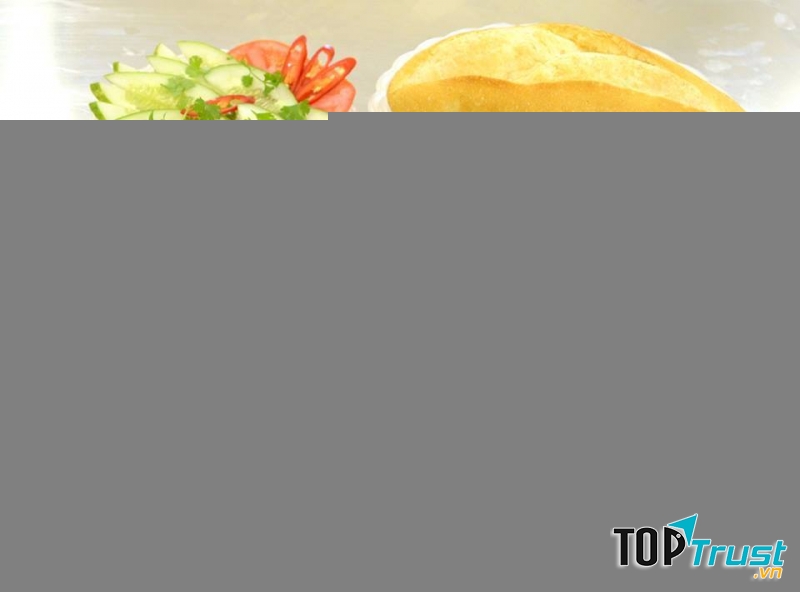 Bánh mì chảo cô Long