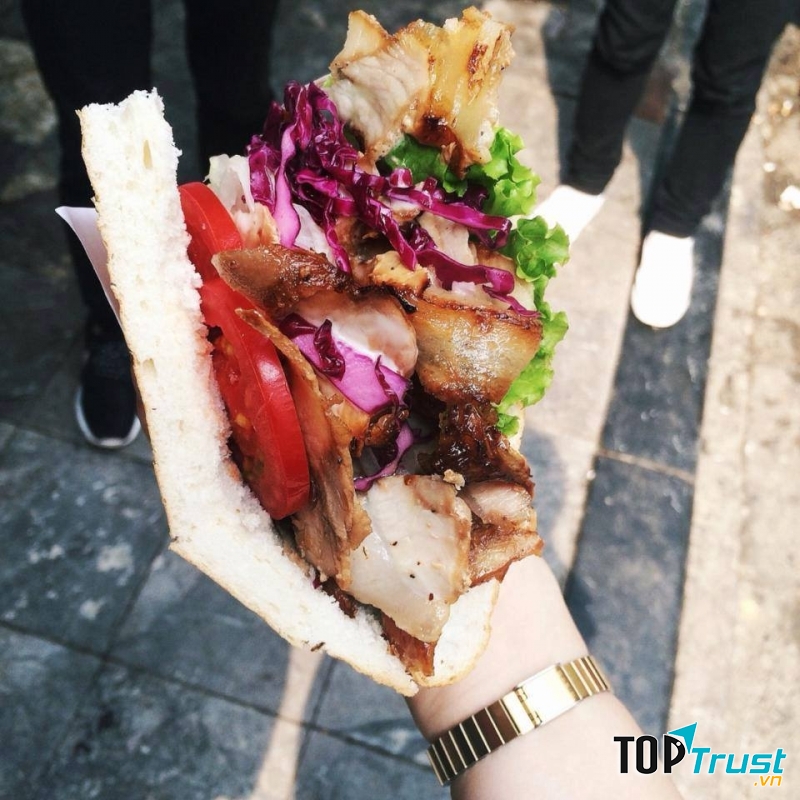 Bánh mì Doner
