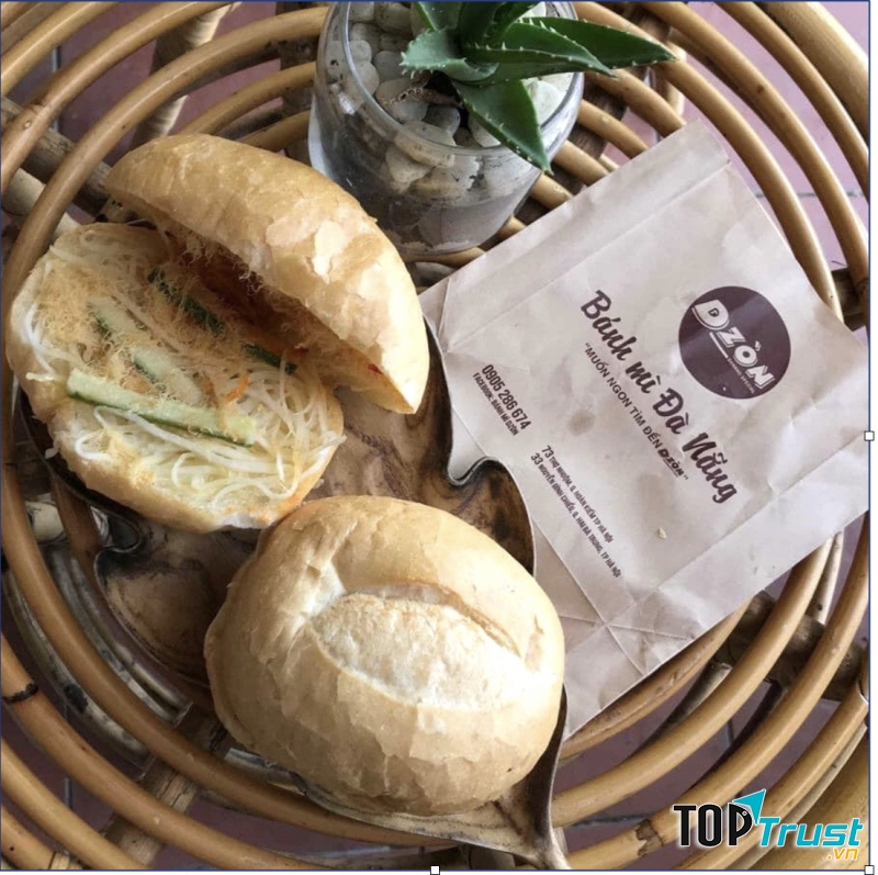 Bánh mì Dzòn – Đặc sản Đà Nẵng có rất nhiều hương vị