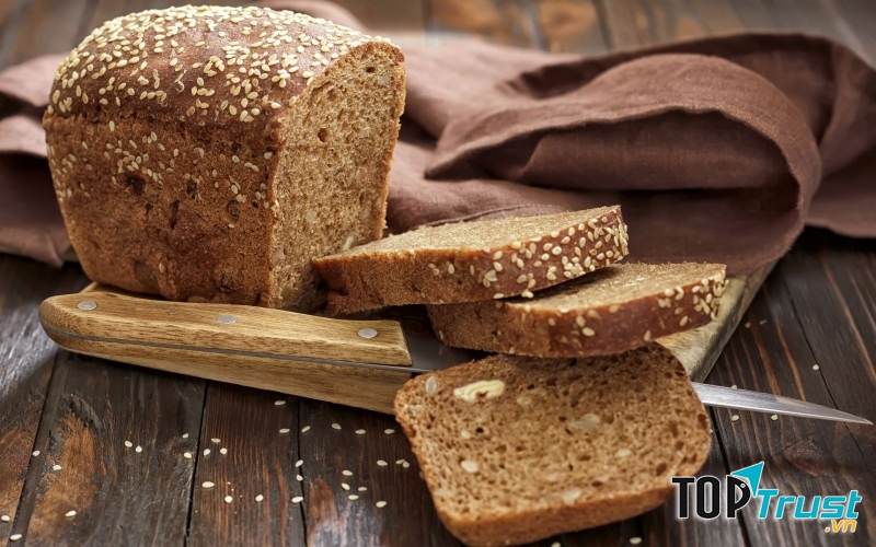 Bánh mì nâu là nguồn cung cấp tinh bột cực lành mạnh