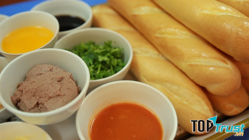 Món bánh mì quê đặc sản Đà Nẵng