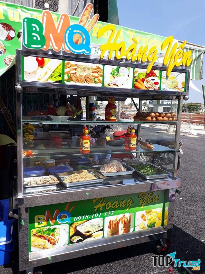 Bánh mì que Hoàng Yến