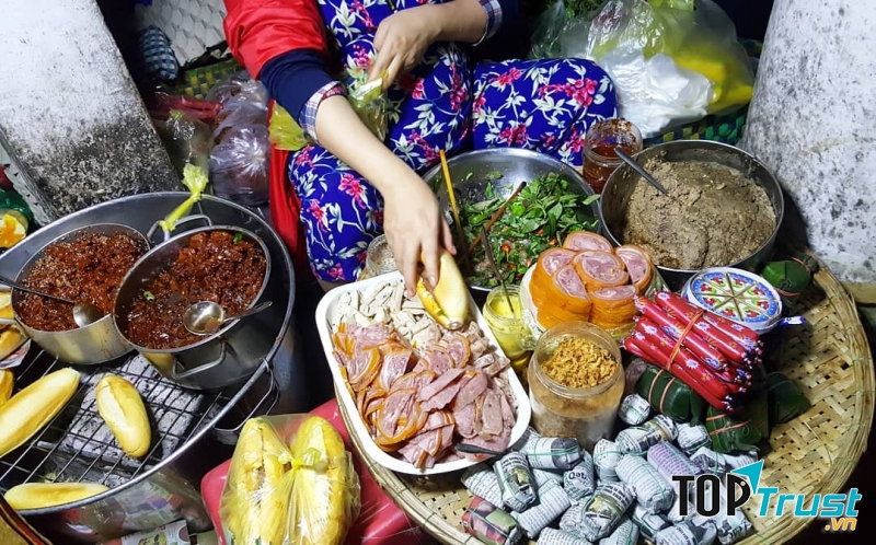 bánh mì Tràng Tiền