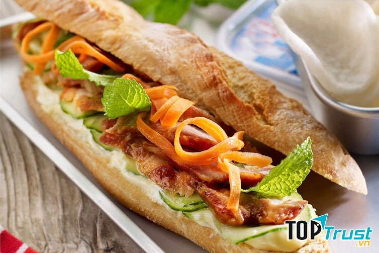 Bánh mì đã được nhiều tạp chí ẩm thực nổi tiếng toàn cầu công nhận là một trong những món ăn ngon nhất trên thế giới.