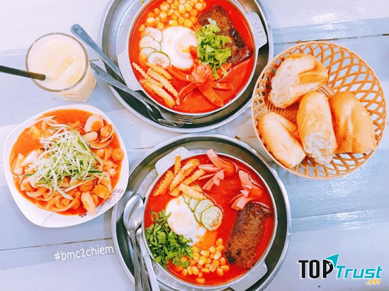 Bánh Mỳ Chảo - 2 Chị Em