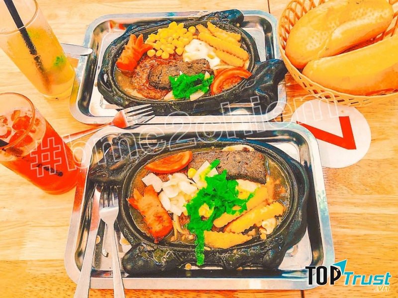 Bánh Mỳ Chảo - 2 Chị Em