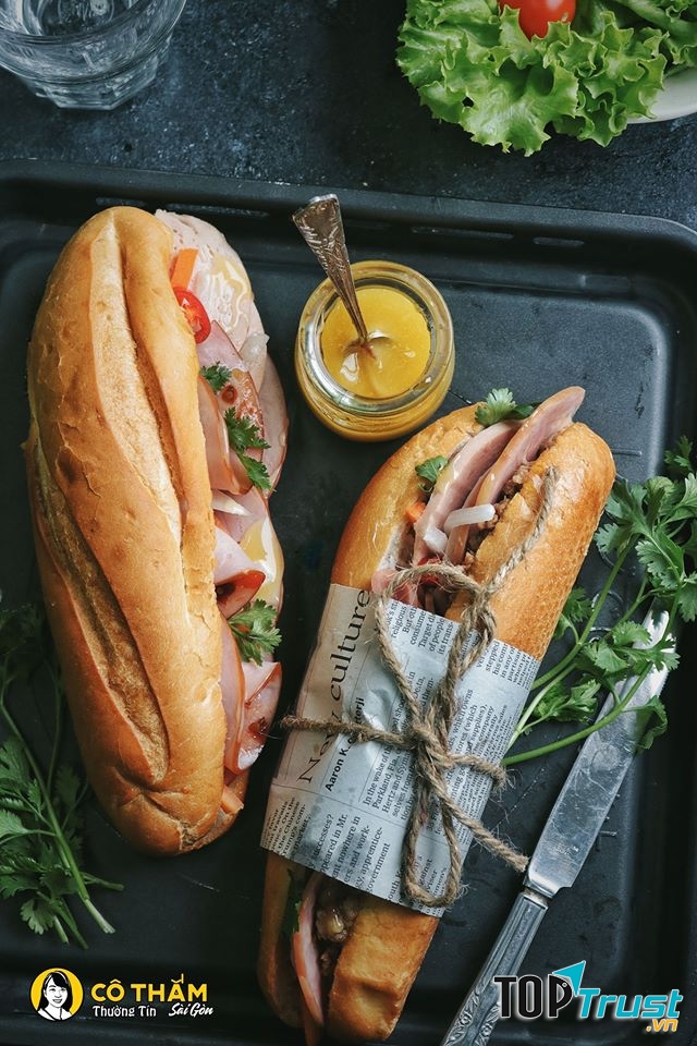 Bánh mỳ Cô Thắm Sài Gòn