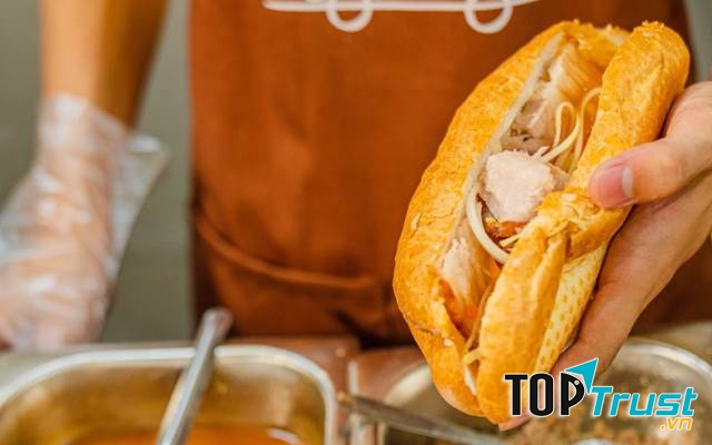 Bánh mỳ Nguyễn Gia