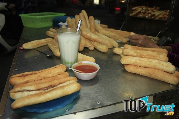 Bánh mỳ que Đà Nẵng