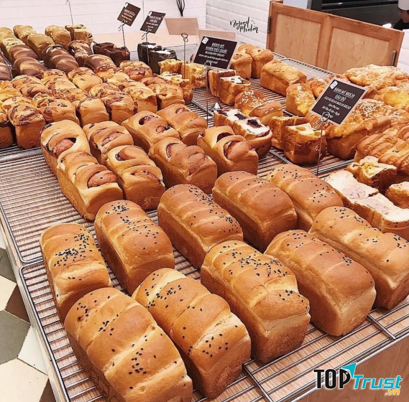 Bánh Mỳ Sư Phụ