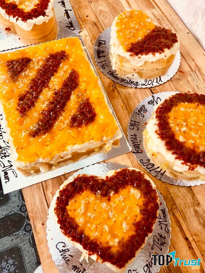 Bánh Ngọc Anh - Bông Lan Trứng Muối