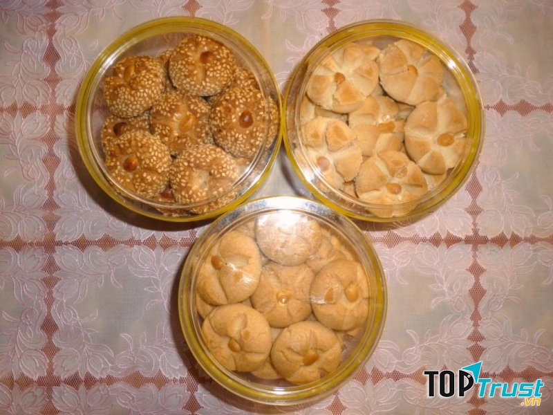 Tượng trưng cho sự gắn kết nồng đậm trong tình yêu, tình thân và tình bạn hữu.