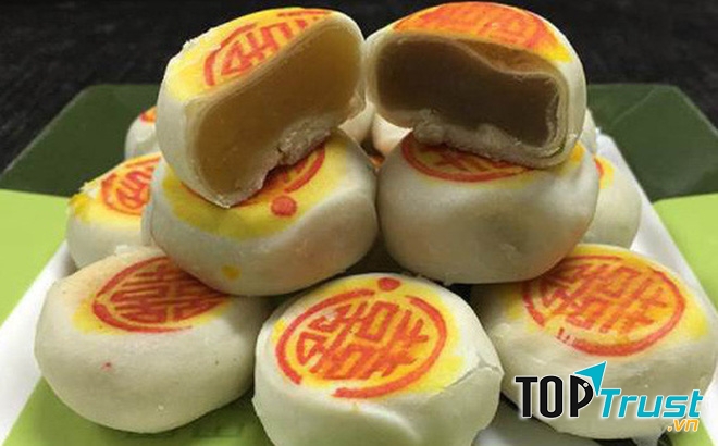 Bánh pía - Sóc Trăng