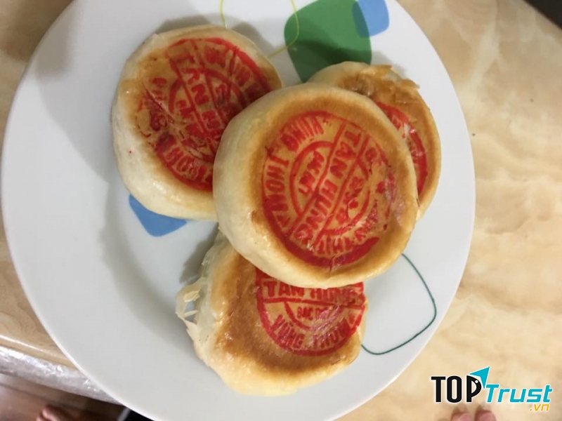 Bánh pía Tân Hưng
