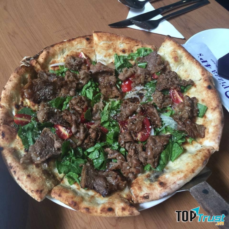 Bánh Pizza tươi bò Úc nướng